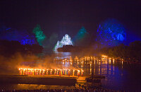 观看《印象大红袍》演出