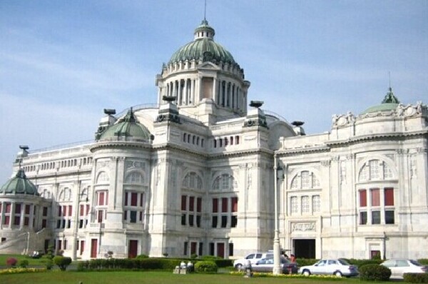 11月东南亚旅游价格_11月去东南亚旅游贵吗_