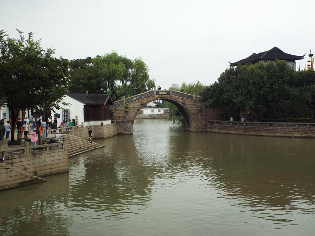 在苏州的名胜古迹中徜徉(寒山寺和枫桥)