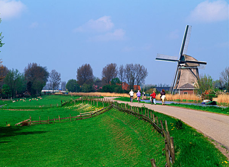 荷兰特色文化介绍_荷兰旅游最佳季节推荐_荷