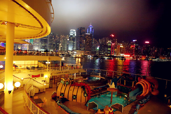 香港周末游,丽星邮轮夜上海