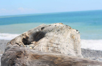 玩连云山峡谷漂流