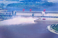 赏长江三峡波澜壮阔