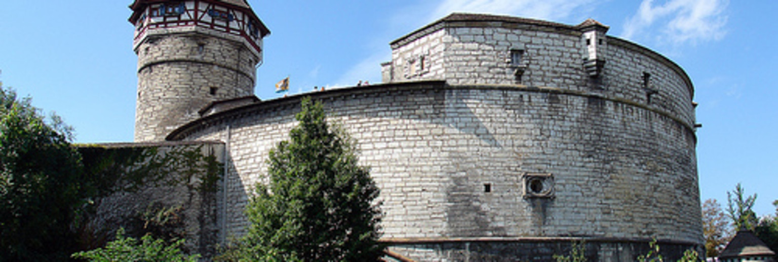 米诺城堡旅游攻略