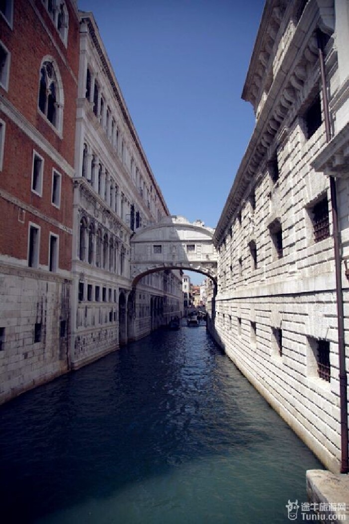 【法意瑞三国旅游攻略】欧洲5月的咖啡飘香@