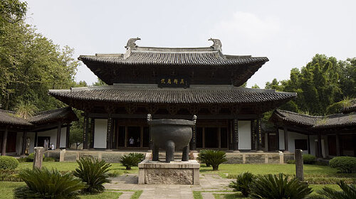 武夷山主景区门票+竹筏漂流+小火车自驾3日游