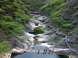 黑龙潭风景区