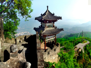 云阳龙缸-三峡梯城-张飞庙-三峡文物园双汽2日游云端廊桥