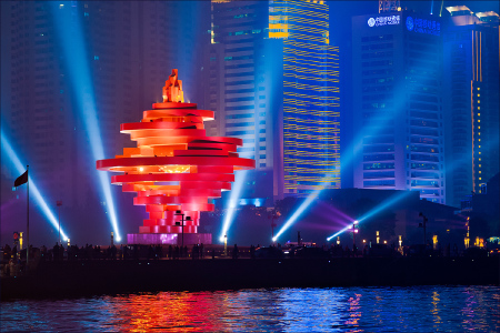 灯光秀时间表青岛 065a110312db94558aeb6a573ca6c6ff_w450_h300_c1_t0.jpg