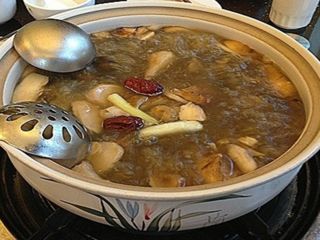 野生菌火锅(图片参考)