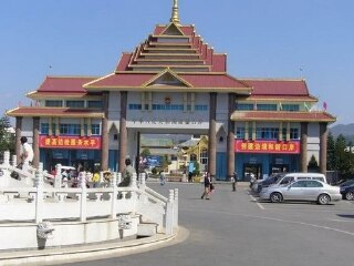 姐告国门