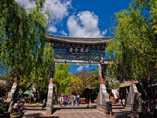 現(xiàn)在去云南麗江旅游多少錢_云南麗江過春節(jié)旅行團(tuán)_云南麗江半自助游