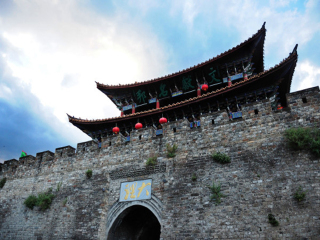 去云南麗江游怎么省錢_云南麗江幾日游好_去云南麗江團(tuán)體旅游
