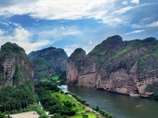  南昌到龙虎山1日游>赏世界地质公园 道教祖庭发源地