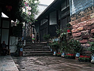  遵义会议遗址-土城-赤水-丹霞地貌-十丈洞瀑布双卧6日游>
