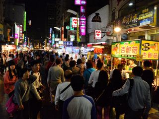  重庆-台湾双飞金钻8日游>小包团 两晚国际五星 海景5