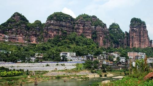  韶关金鸡岭-南雄帽子峰林场2日游>宿韶关市区,赠2正1