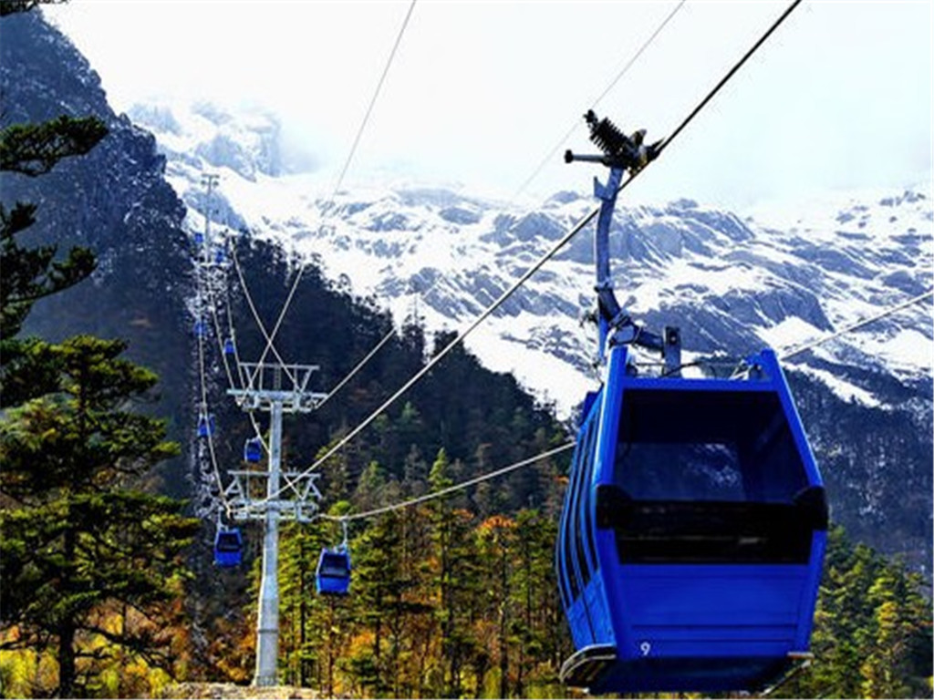 雪山 泸沽湖双飞6日游>钟情丽江/玉龙雪山,泸沽湖,含冰川公园大索道