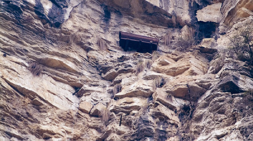 http:\/\/www.tuniu.com\/tour\/210111707