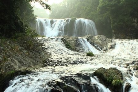  漳州南靖树海瀑布,鹅仙洞自助2日游>被誉为