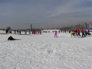 东海温泉滑雪场