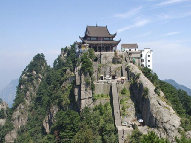  九华山-黄山-西递-宏村4日游>一人成团,天天发,1晚宿