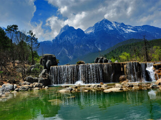 云南瀘沽湖旅游報團(tuán)價格_云南瀘沽湖自由行組團(tuán)_云南瀘沽湖旅游多少錢一個人