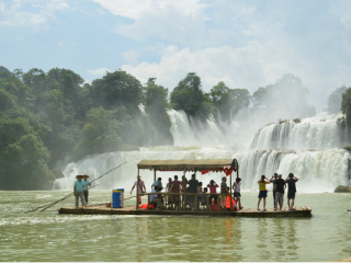 深圳特價廣西德天瀑布游_到廣西德天瀑布旅游報(bào)團(tuán)價格_去廣西德天瀑布旅游