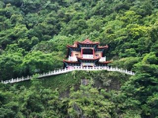 南京直飞台湾环岛7晚8日游 踏青赏花,登阿里山