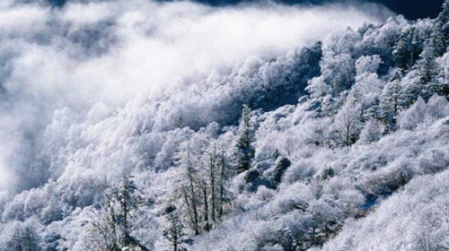 九寨沟风光(雪峰)