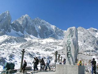 玉龙雪山大索道