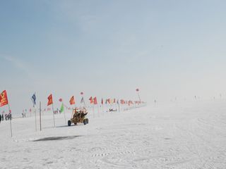  盘锦疙瘩楼冰雪欢乐湖1日游>欢乐直通车