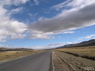 西藏天路最新新闻 aafea8be51781995b7eee9bdb086d43a_w320_h240_c1_t0.jpg