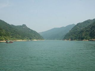  清远黄腾峡漂流-北江小三峡1日游>含全程漂,赠1正