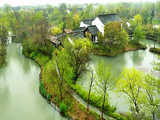  跟团游> 杭州西溪湿地东区含船自驾2日游>宿杭州两岸国际大酒店认证
