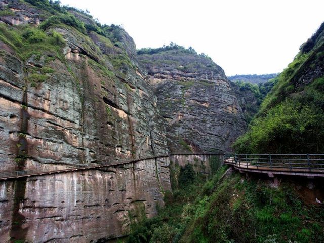 龙虎山高空栈道