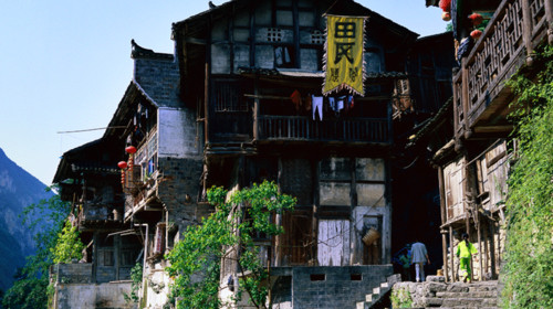  重庆-酉阳桃花源-龚滩古镇双飞4日游>赏渝东南美景,船游乌江百里画廊