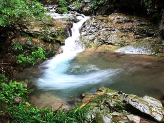  宁波蝴蝶大峡谷1日游>溯溪路线,探寻神秘峡谷,清爽徒步