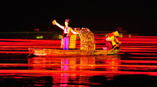 <桂林-漓江-阳朔-银子岩-遇龙河-世外桃源2日游>乐享桂林 送印象刘三姐演出票__出发_途牛