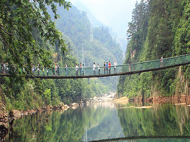 <浙西大峡谷+仙山谷激浪皮划艇漂流2日游