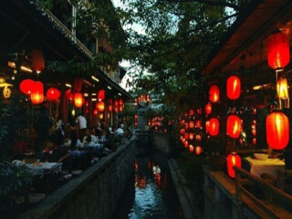 深圳特價(jià)云南香格里拉游_云南香格里拉旅游團(tuán)_云南香格里拉旅游大概多少錢