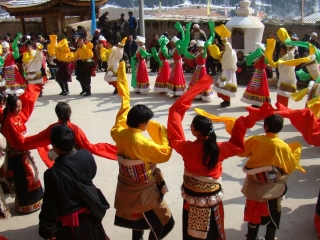 广州丽江旅游团_丽江旅游报团_丽江旅游拍摄