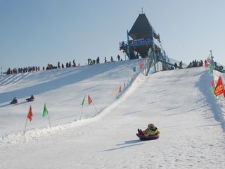  盘锦疙瘩楼冰雪欢乐湖1日游>欢乐直通车