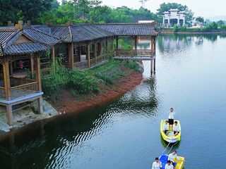  揭西京明温泉度假村自驾2日游>宿套房 一房一厅