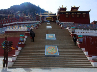 稻城亚丁旅游苏梅岛_稻城亚丁旅游团价格多少_深圳去稻城亚丁旅游费用