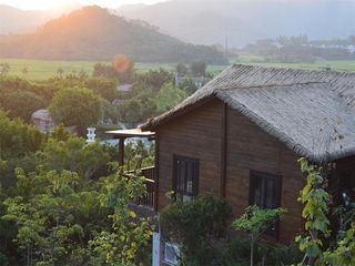  惠州海滨温泉山顶木屋浪漫双人游>尊享独栋别墅 2份