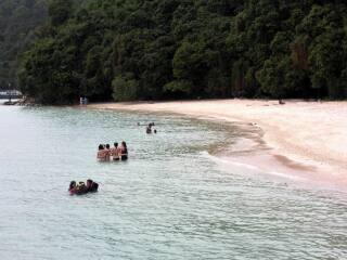 沙巴旅游要多少錢跟團_沙巴自由行旅游團_沙巴高端品質(zhì)旅游團