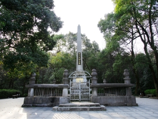 湖南韶山游花多少錢_湖南韶山報團旅游多少錢_湖南韶山旅游團報價自由行