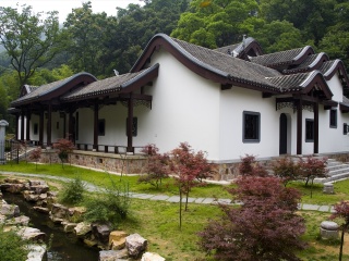 旅行團(tuán)湖南張家界游_暑假湖南張家界游價(jià)格_8月湖南張家界旅游