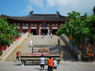 海南三亞報團旅游多少錢_報團去海南三亞多少錢_特價海南三亞游